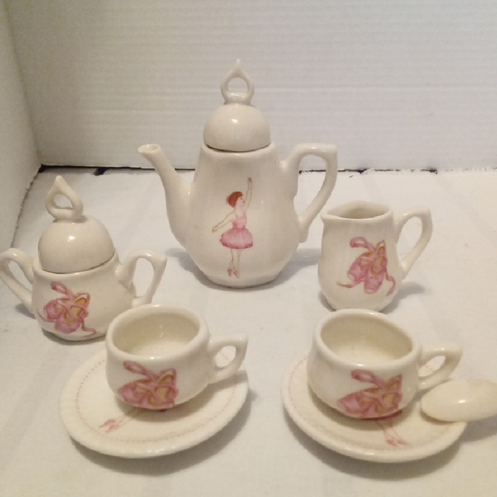 Vintage Dalton Balerina Miniature Tea Set with Pink  Motif